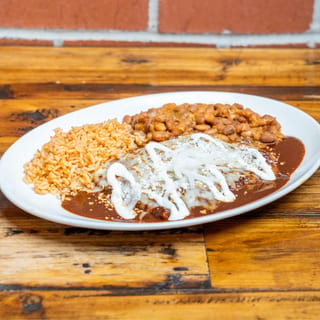 ENCHILADAS MOLE