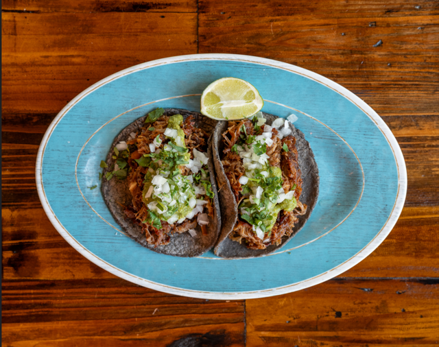 CARNITAS TACOS.