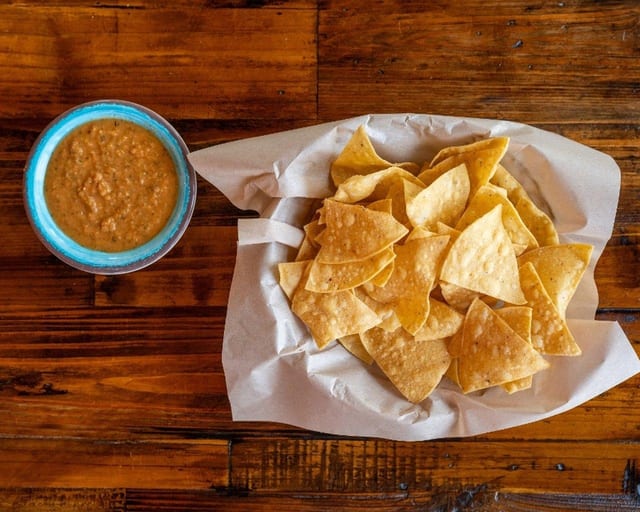 CHIPS & SALSA.